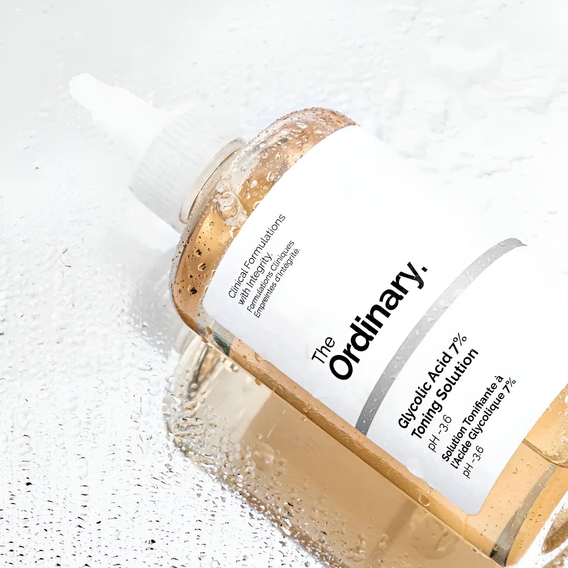 The Ordinary' Glycolic Acid 7% Toning Solution 
